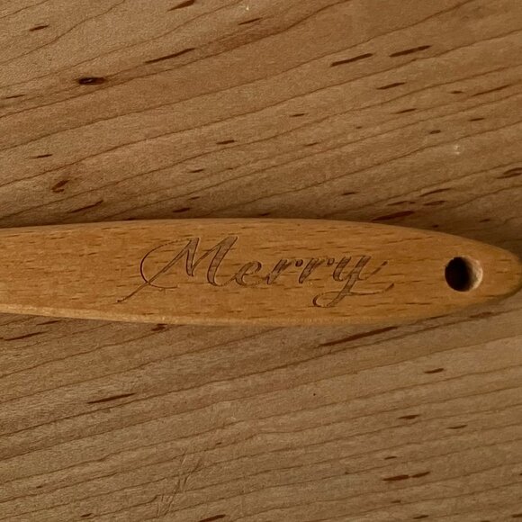 CHRISTMAS PLAID MITTEN SHAPED SILICONE SPATULA WOOD HANDLE MERRY ENGRAVED - Picture 2 of 3